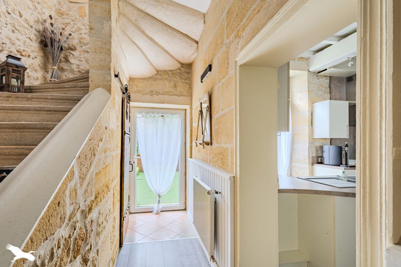 Vente Maison RAUZAN - 5 pièces -195 m² - (33420)