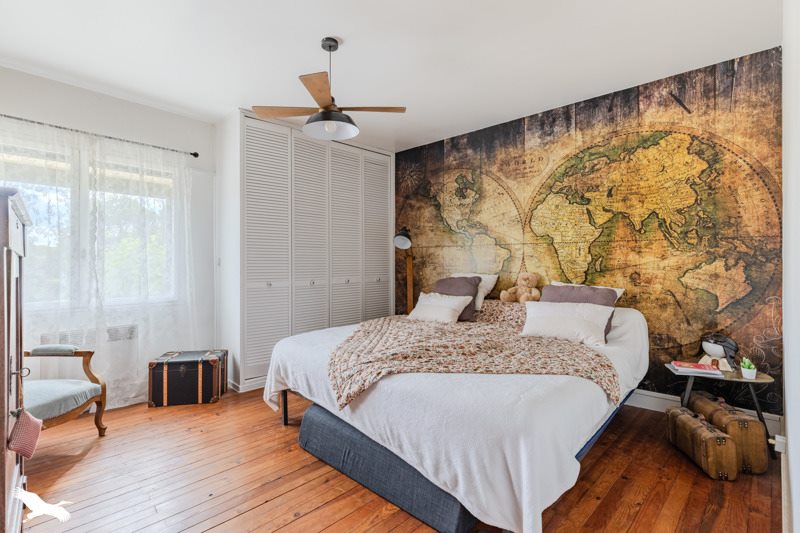 Vente Maison ST VINCENT DE PERTIGNAS - 7 pièces -184 m² - (33420)