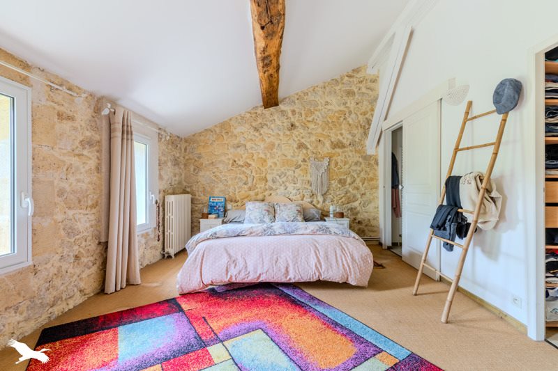 Vente Maison ST AUBIN DE BRANNE - 8 pièces -274 m² - (33420)