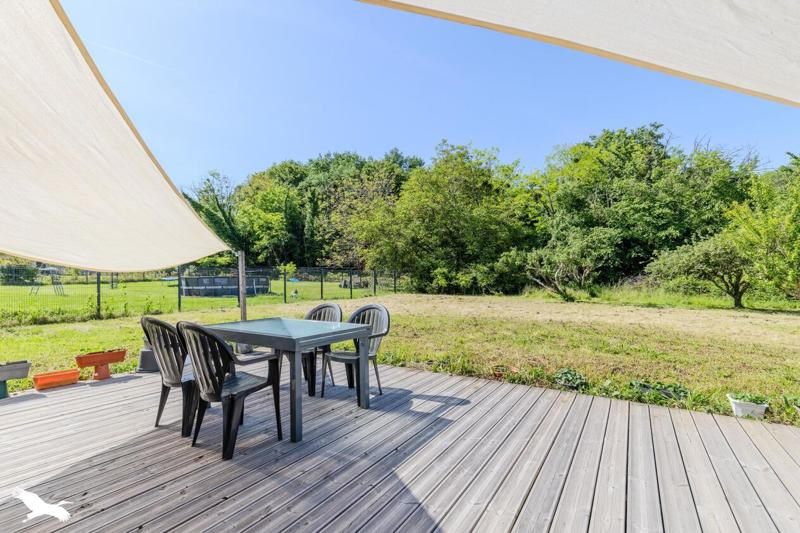 Vente Maison LUGAIGNAC - 5 pièces -120 m² - (33420)