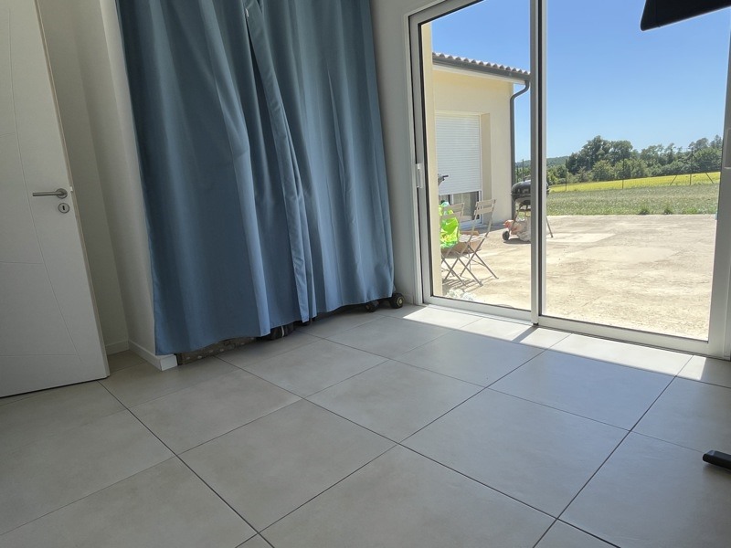 Vente Maison NAUJAN ET POSTIAC - 5 pièces -125 m² - (33420)