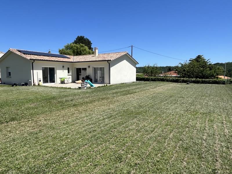 Vente Maison NAUJAN ET POSTIAC - 5 pièces -125 m² - (33420)