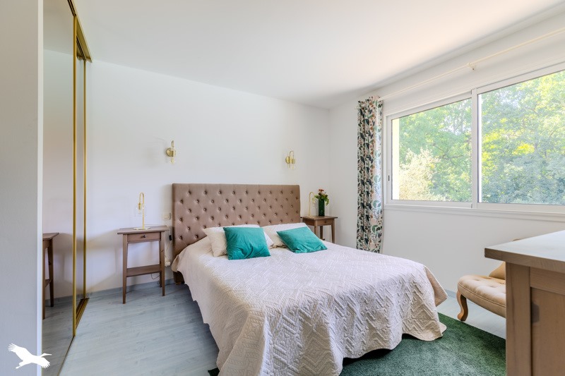 Vente Maison GUILLAC - 5 pièces -163 m² - (33420)