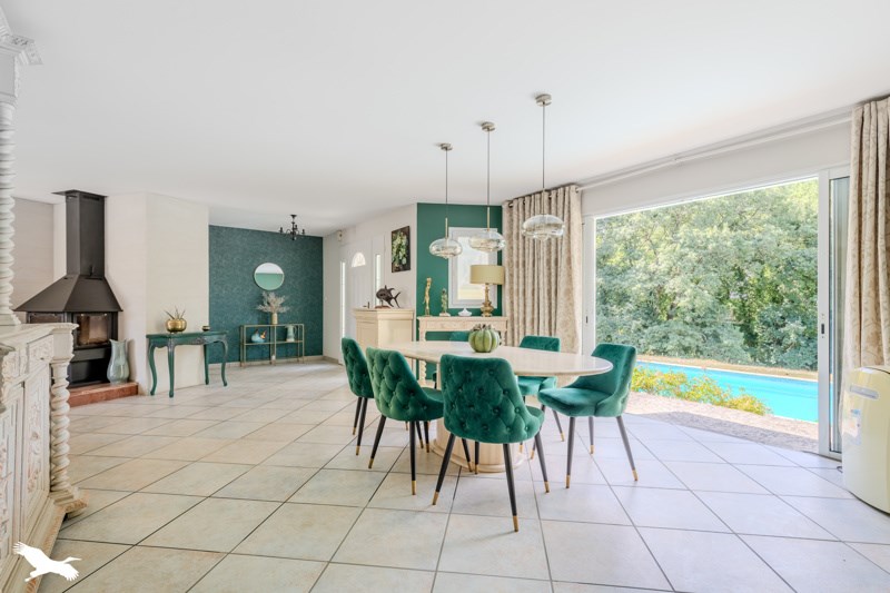 Vente Maison GUILLAC - 5 pièces -163 m² - (33420)