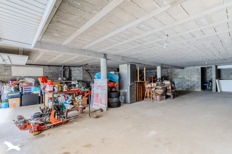 Vente Maison GUILLAC - 5 pièces -163 m² - (33420)