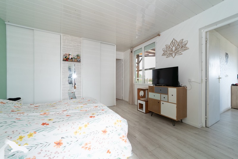 Vente Maison Guillac - 5 pièces -185 m² - (33420)