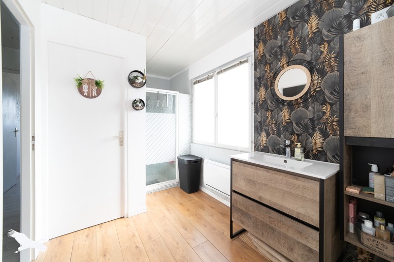 Vente Maison Guillac - 5 pièces -185 m² - (33420)