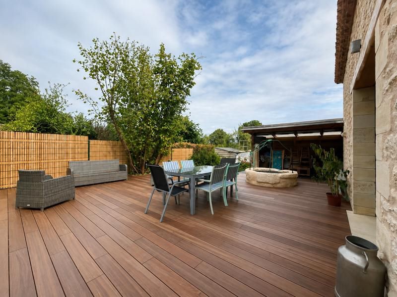 Vente Maison Grézillac - 5 pièces -165 m² - (33420)