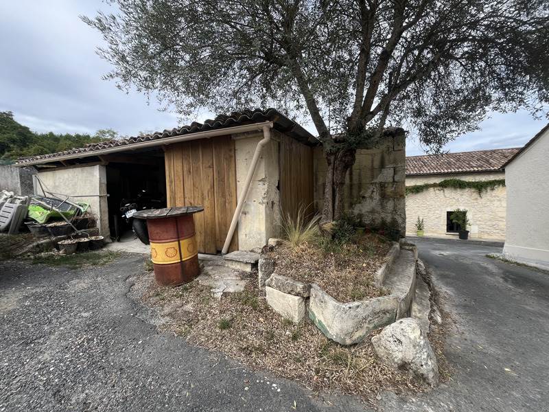 Vente Maison Grézillac - 5 pièces -165 m² - (33420)