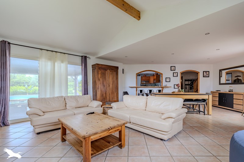 Vente Maison Lugaignac - 7 pièces -199 m² - (33420)