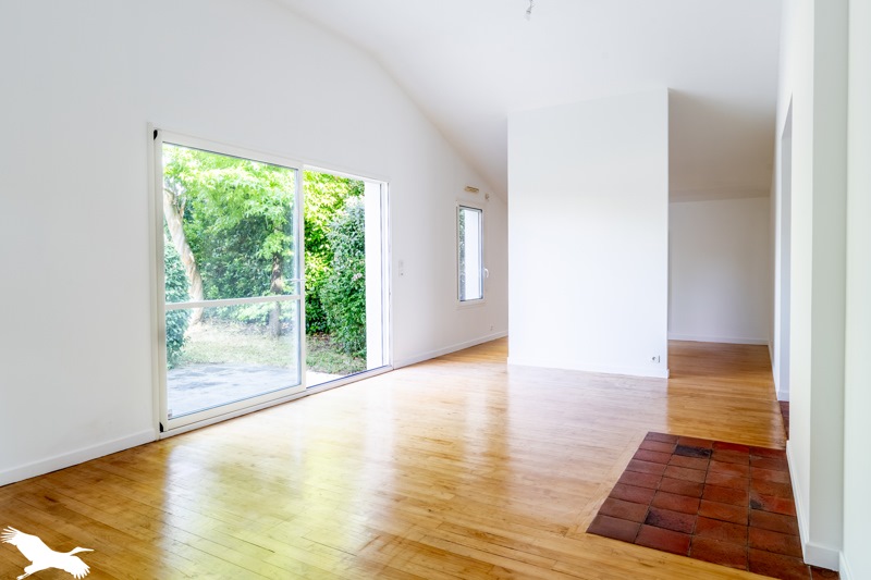 Vente Maison BASSE GOULAINE - 6 pièces -136 m² - (44115)