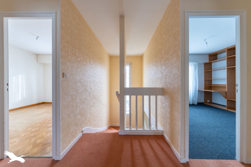 Vente Maison LA ROCHE SUR YON - 5 pièces -121 m² - (85000)