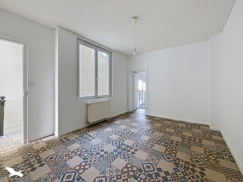 Vente Maison La Roche-sur-Yon - 5 pièces -118 m² - (85000)