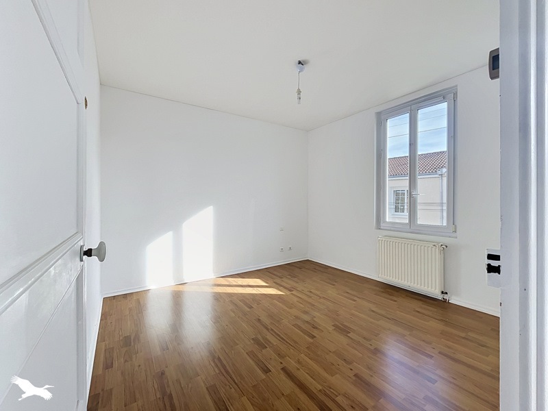 Vente Maison La Roche-sur-Yon - 5 pièces -118 m² - (85000)