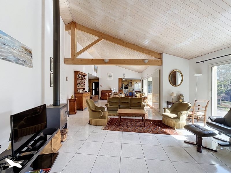 Vente Maison La Roche-sur-Yon - 6 pièces -175 m² - (85000)