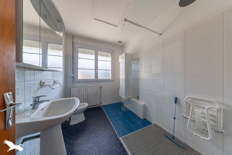 Vente Maison La Roche-sur-Yon - 6 pièces -158 m² - (85000)