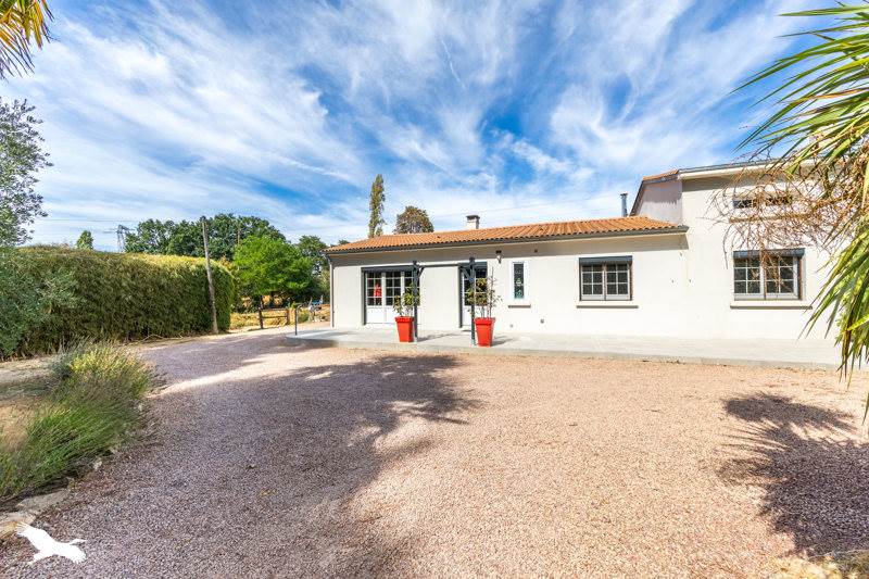 Vente Maison LA ROCHE SUR YON 85000 4 pièces - 139 m²