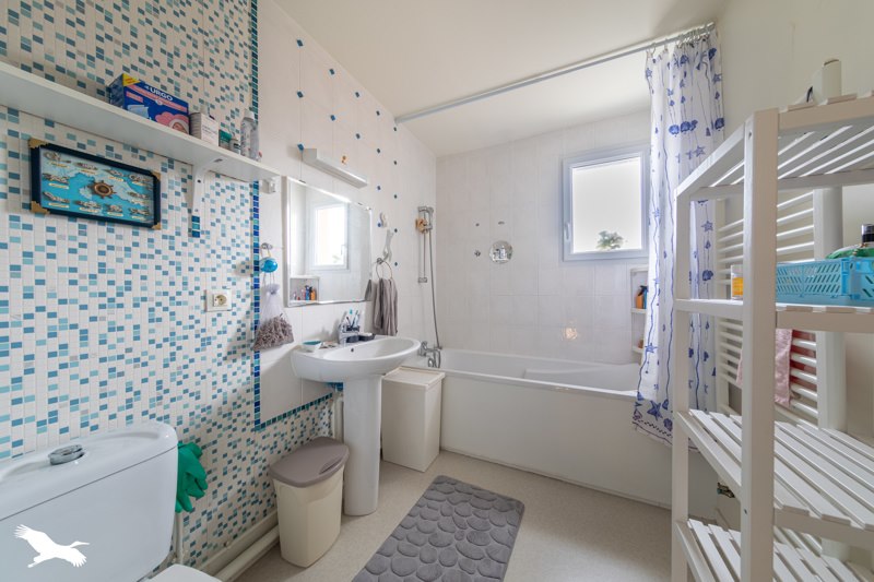 Vente Maison LA ROCHE SUR YON - 4 pièces -86 m² - (85000)