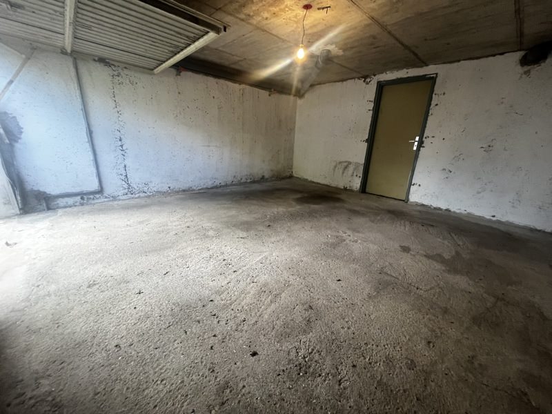 Vente Parking NANTES - -  25 m² - (44300)