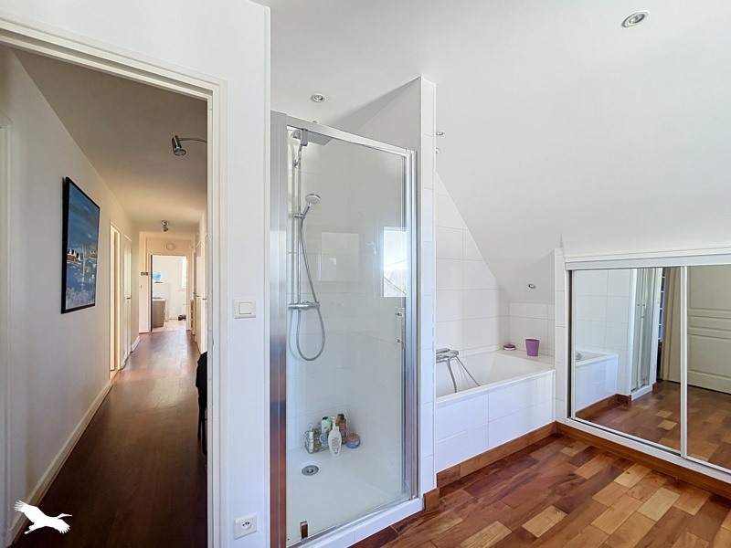 Vente Maison ST HERBLAIN - 7 pièces -201 m² - (44800)