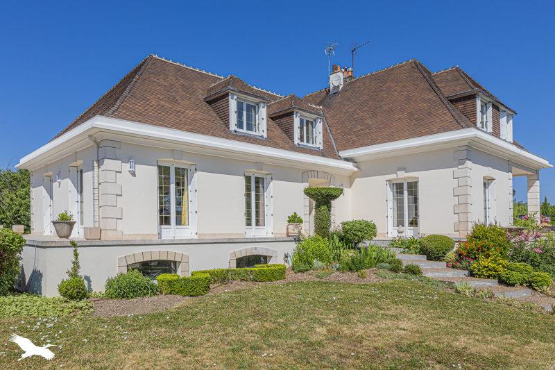 Vente Maison CHAMBRAY LES TOURS - 8 pièces -185 m² - (37170)