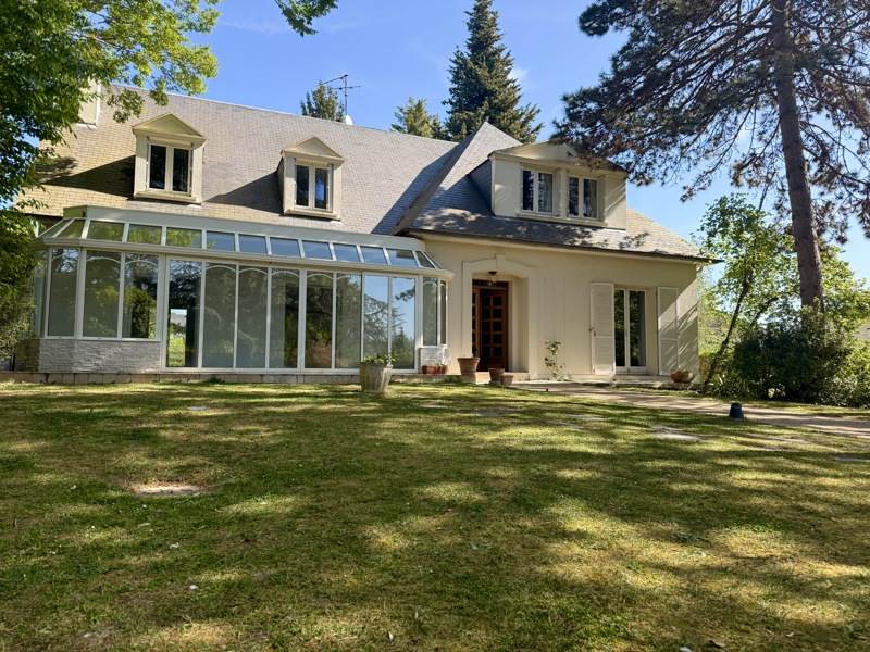Vente Maison CHAMBRAY LES TOURS - 11 pièces -264 m² - (37170)
