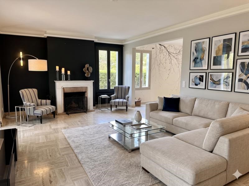 Vente Maison CHAMBRAY LES TOURS - 11 pièces -264 m² - (37170)