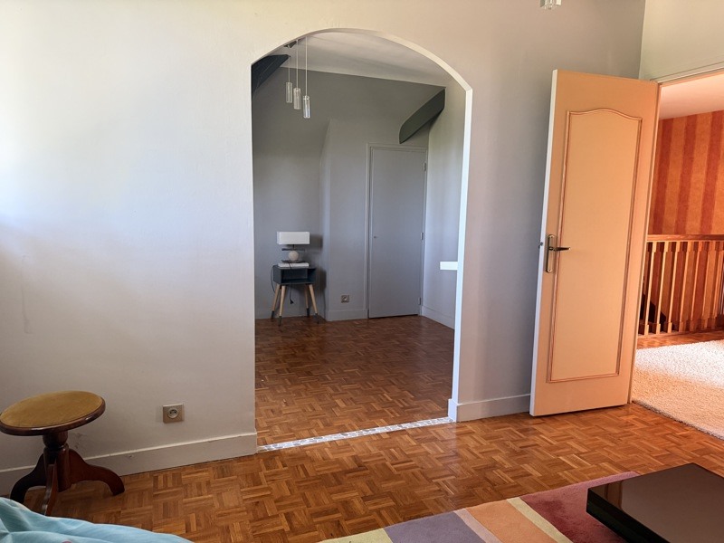 Vente Maison CHAMBRAY LES TOURS - 11 pièces -264 m² - (37170)