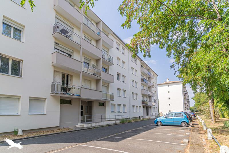 Vente Appartement BORDEAUX - 3 pièces -75 m² - (33200)