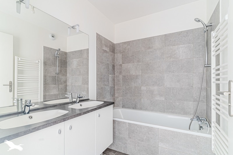 Vente Appartement BORDEAUX - 4 pièces -85 m² - (33200)