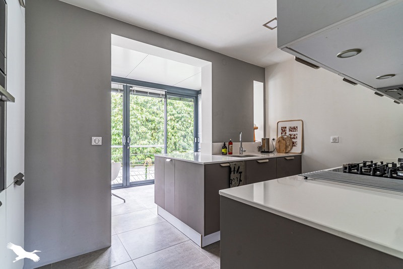 Vente Maison LE BOUSCAT - 7 pièces -158 m² - (33110)