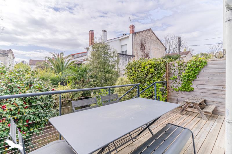 Vente Maison LE BOUSCAT - 6 pièces -132 m² - (33110)