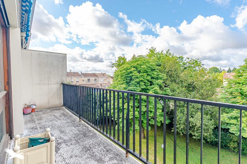 Vente Appartement BORDEAUX - 3 pièces -89 m² - (33200)