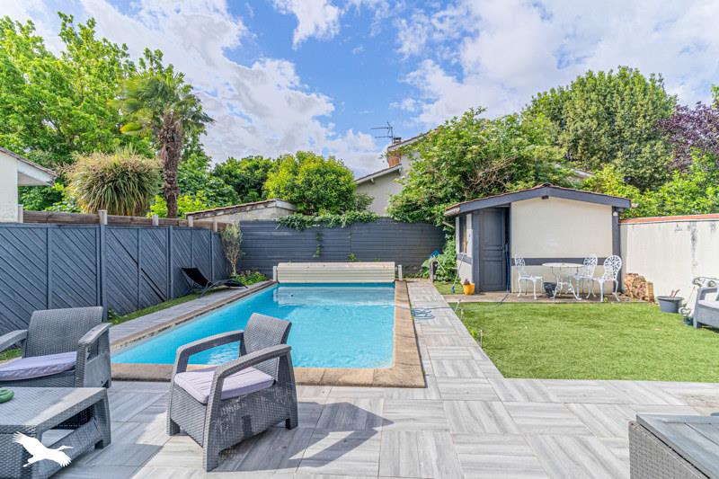 Vente Maison BORDEAUX - 6 pièces -135 m² - (33200)