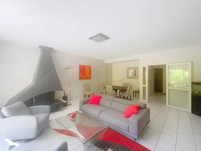 Vente Maison LE BOUSCAT - 6 pièces -144 m² - (33110)