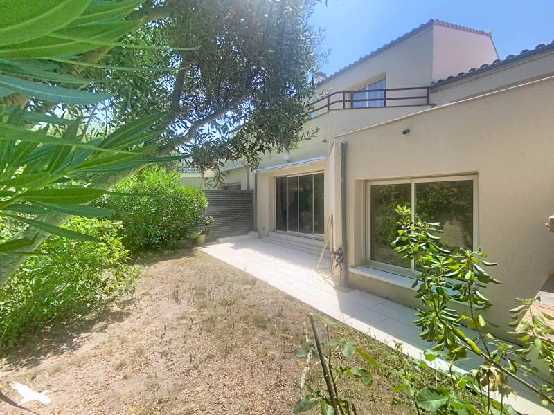 Vente Maison LE BOUSCAT - 6 pièces -144 m² - (33110)