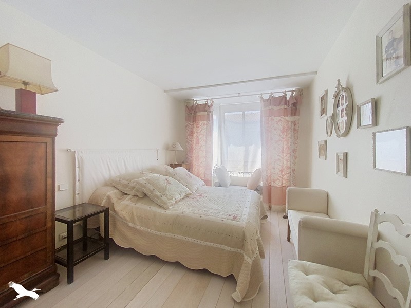 Vente Maison LE BOUSCAT - 6 pièces -144 m² - (33110)