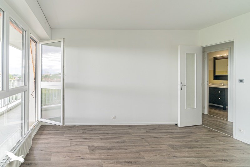 Vente Appartement Bordeaux - 2 pièces -46 m² - (33200)
