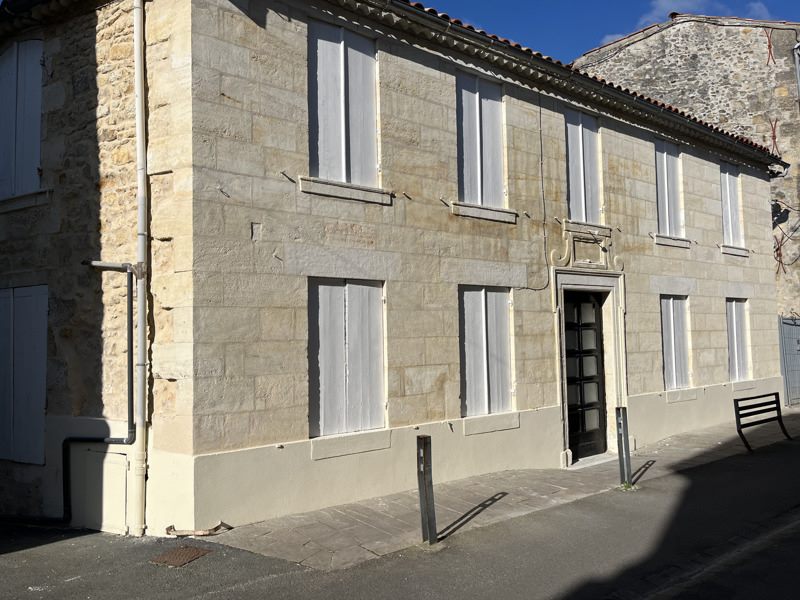 Vente Immeuble LESPARRE MEDOC - -  125 m² - (33340)