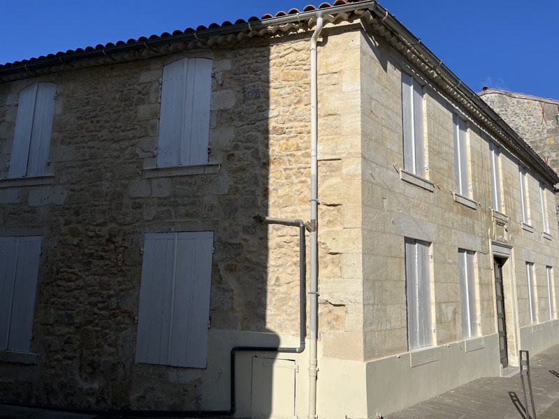 Vente Immeuble LESPARRE MEDOC - -  125 m² - (33340)