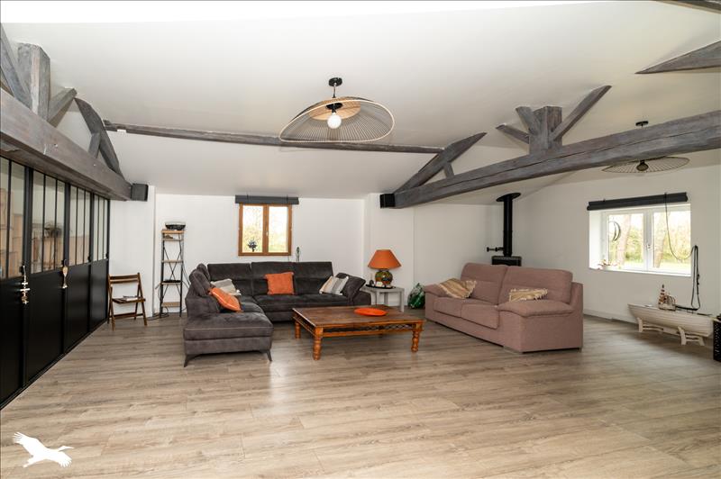 Vente Maison QUEYRAC - 7 pièces -240 m² - (33340)
