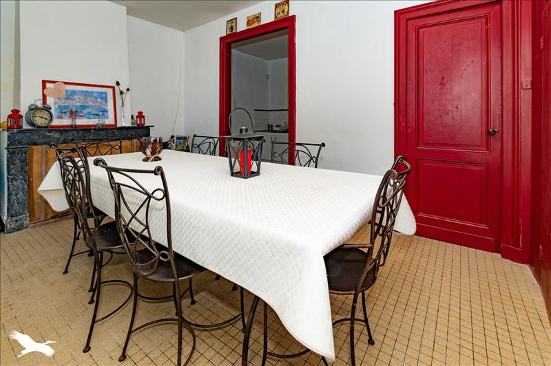 Vente Maison JAU DIGNAC ET LOIRAC - 6 pièces -166 m² - (33590)