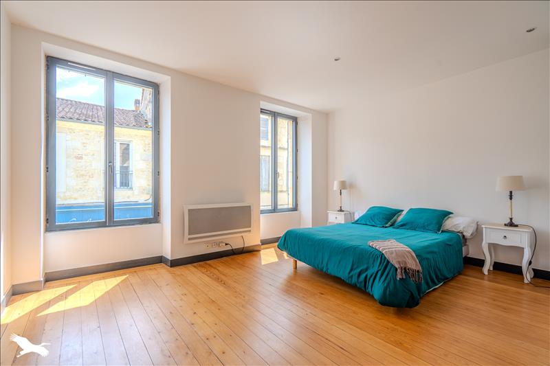 Vente Immeuble LESPARRE MEDOC - -  345 m² - (33340)