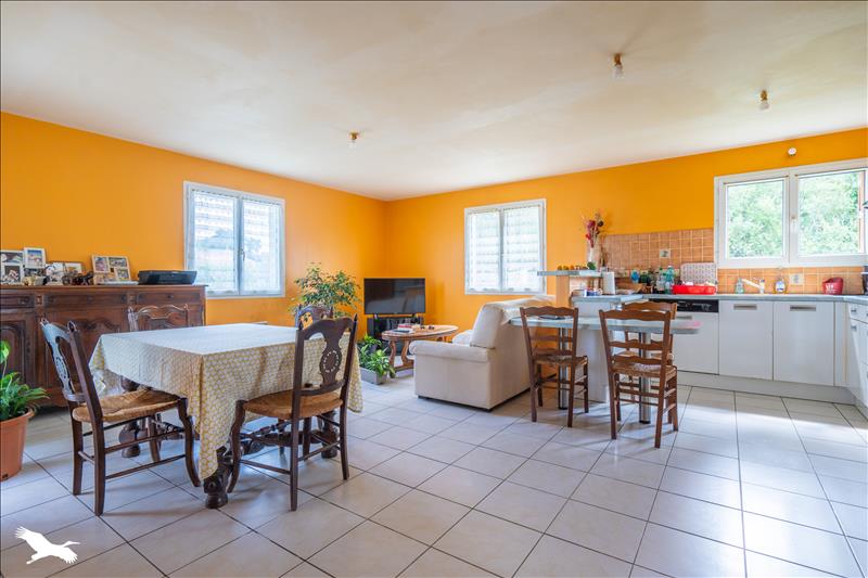 Vente Maison ST GERMAIN D ESTEUIL - 4 pièces -89 m² - (33340)