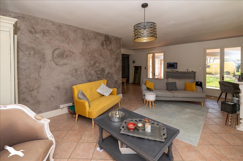 Vente Maison LESPARRE MEDOC - 6 pièces -140 m² - (33340)