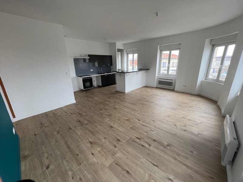 Vente Appartement LESPARRE MEDOC - 4 pièces -78 m² - (33340)