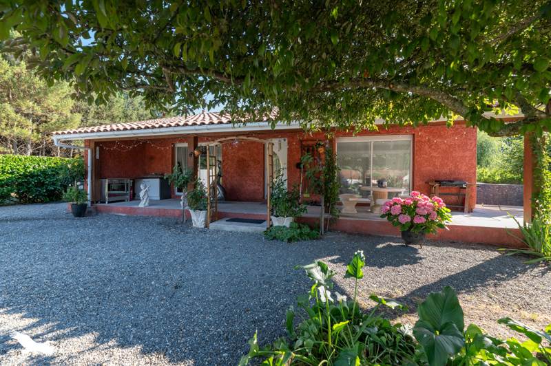 Vente Maison VENDAYS MONTALIVET - 4 pièces -91 m² - (33930)