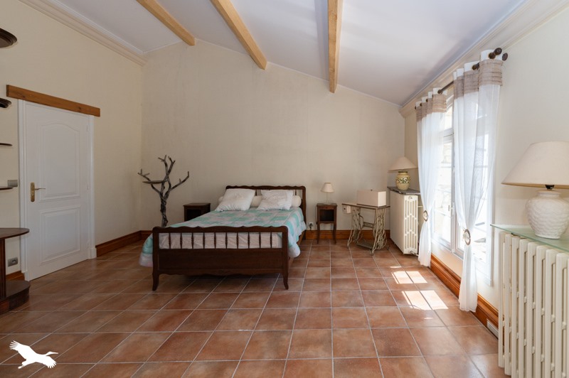 Vente Maison GAILLAN EN MEDOC - 8 pièces -231 m² - (33340)