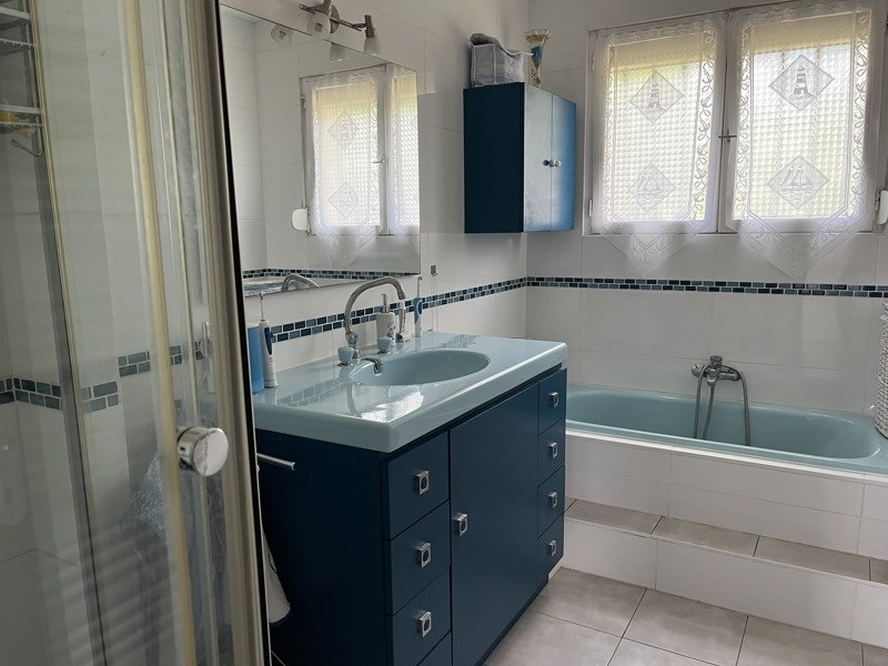 Vente Maison BLAIGNAN PRIGNAC - 4 pièces -103 m² - (33340)