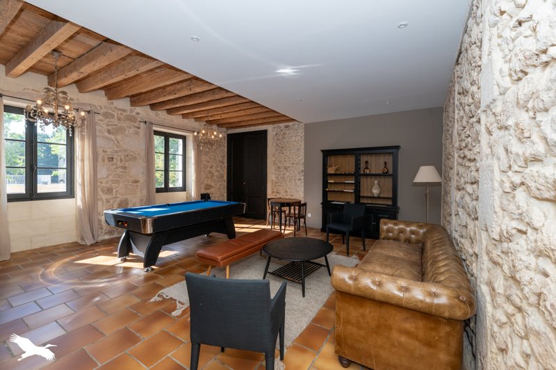 Vente Maison ST CHRISTOLY MEDOC - 13 pièces -470 m² - (33340)